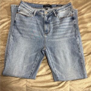 Judy Blue Light Blue Boyfriend Jeans